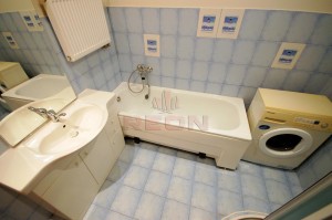 47a8d1517a4c2deabca8efbe922352